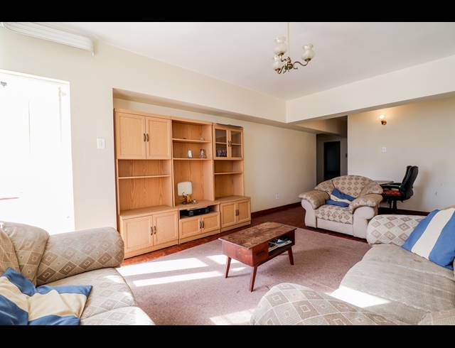 1 BEDROOM APARTMENT RENTED IN HUMEWOOD